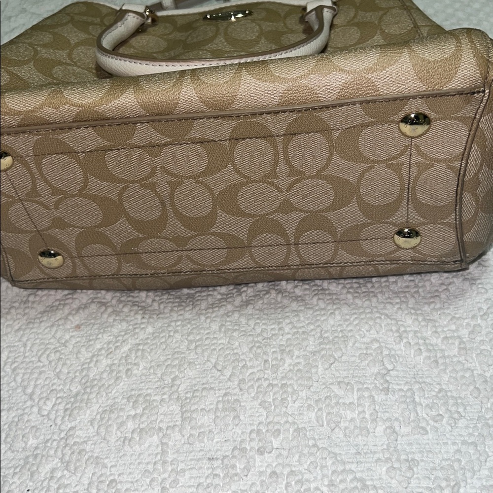 Coach Gold Signature Satchel Like New with Detachable Shoulder Strap - Picture 8 of 11